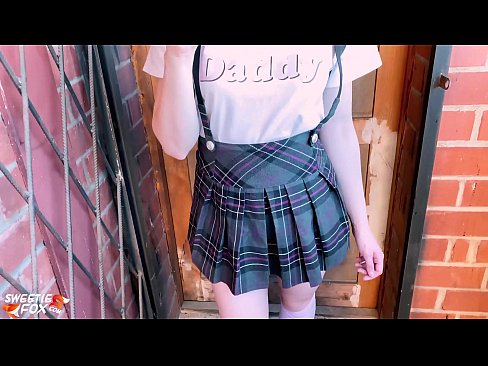 ❤️ Eskwelahan nga babaye nagsuyop sa iyang dick pag-ayo ug nag-fucks imbes nga mga klase. ❤ Porn video sa amon